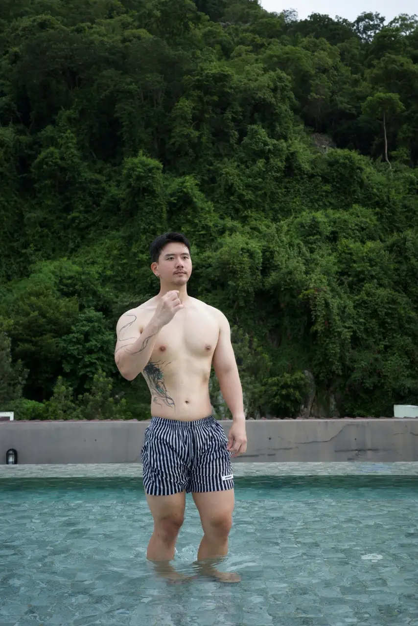 ถอดโชว์เรือนร่าง 2974