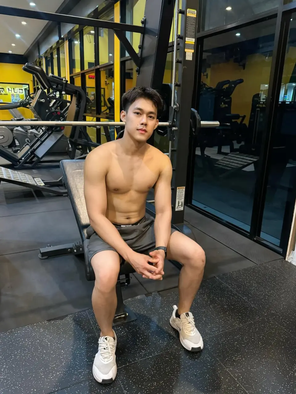 ถอดโชว์เรือนร่าง 2975