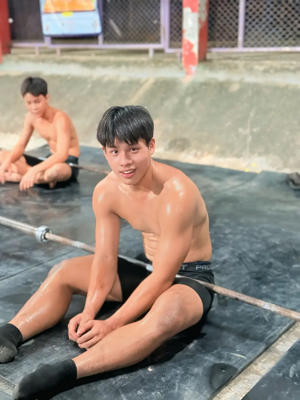 ถอดโชว์เรือนร่าง 2976