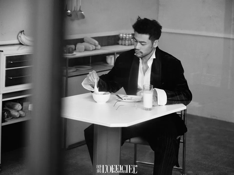 Ning Zhongyan @ L&rsquo;OFFICIEL HOMMES China May 2026