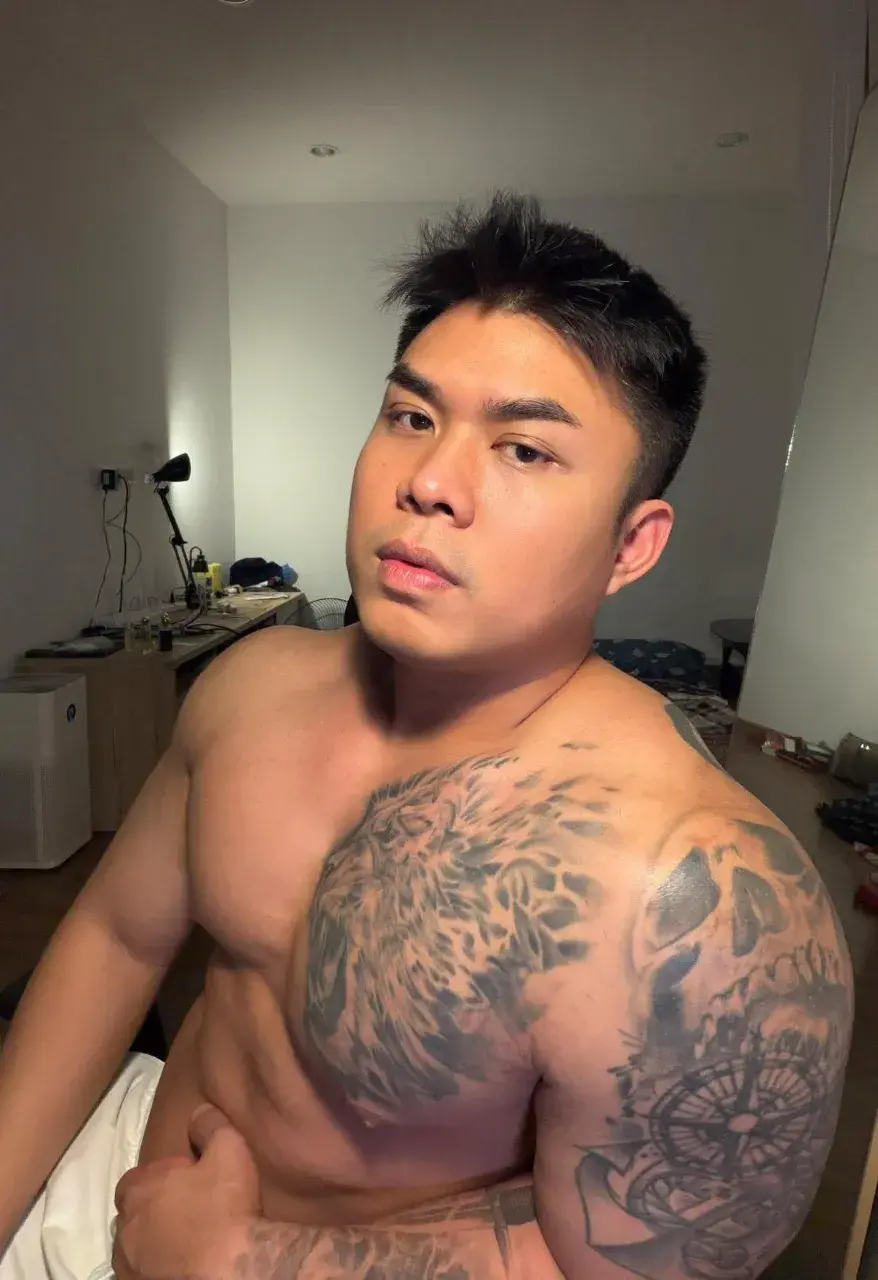 Male001 จำได้มั้ยยย หนุ่มหล่อดาวทวิตชื่อดัง