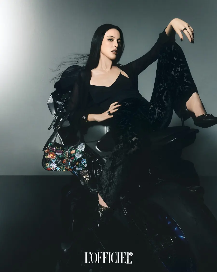 ใหม่-ดาวิกา @ L’OFFICIEL Thailand April-June 2026