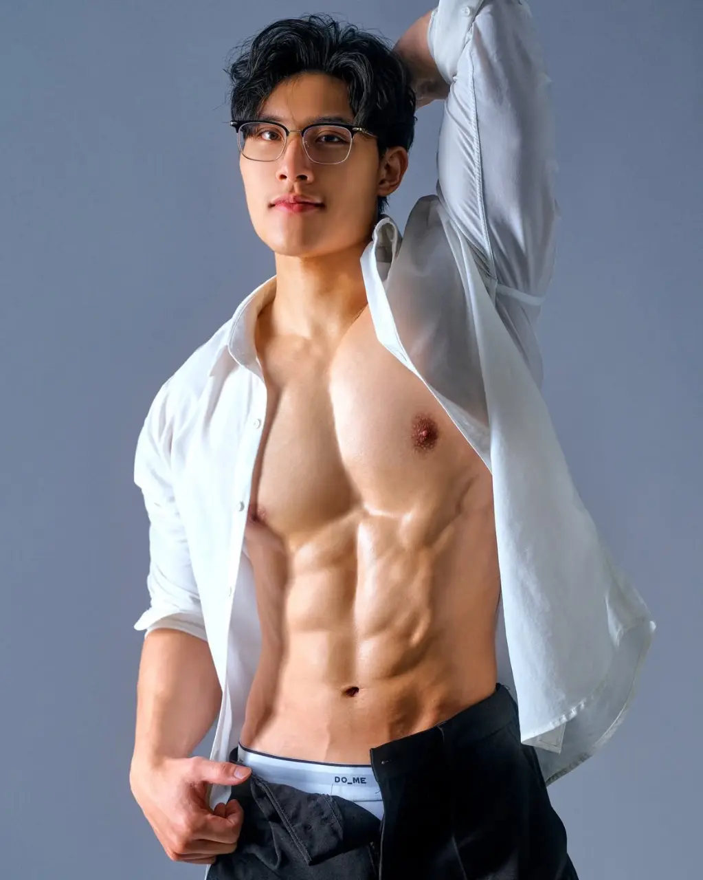 ถอดโชว์เรือนร่าง 2977