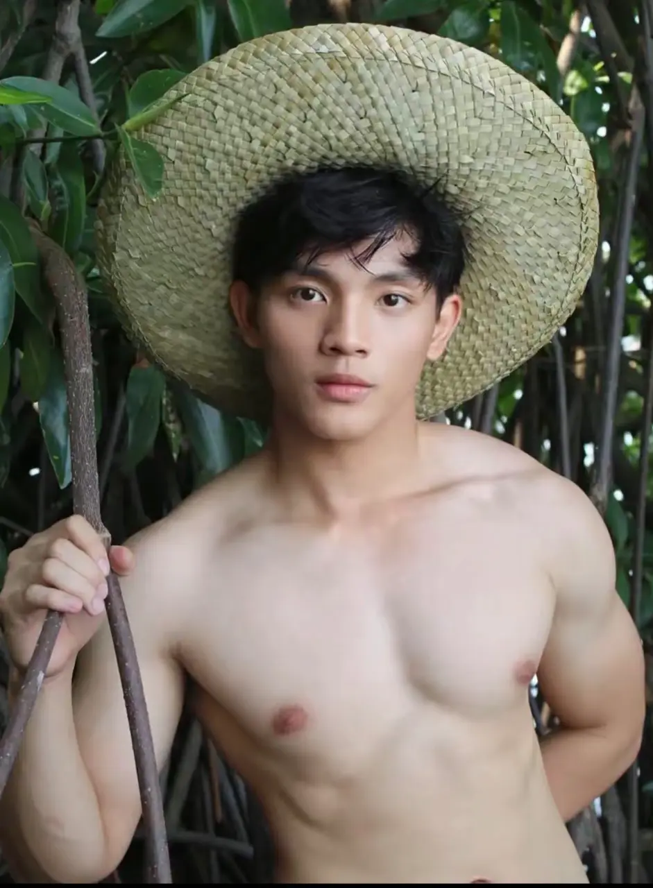 ถอดโชว์เรือนร่าง 2978