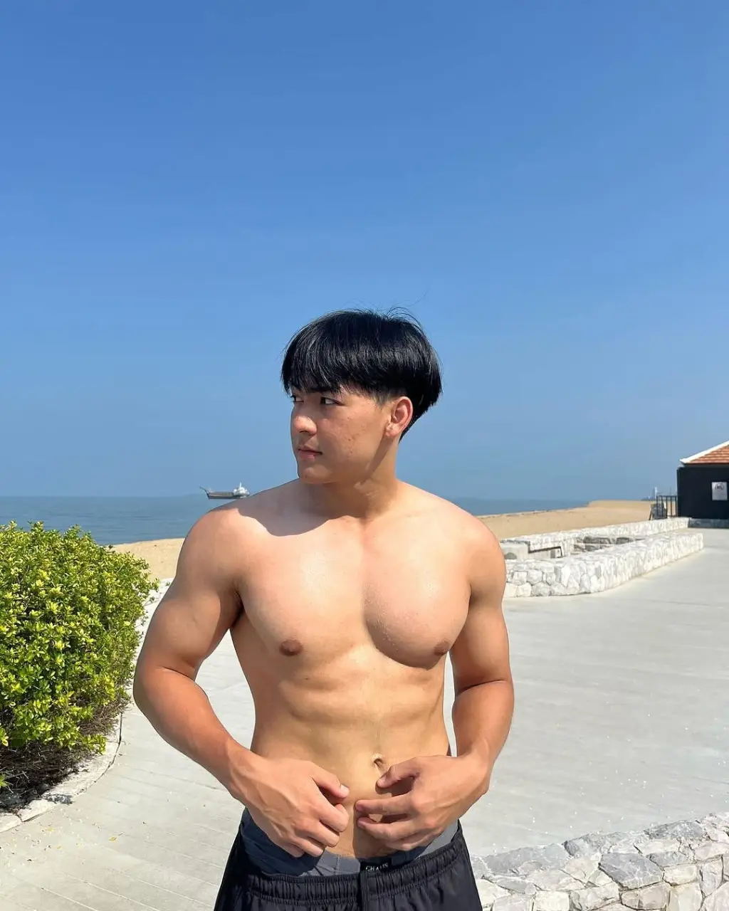 ถอดโชว์เรือนร่าง 2978
