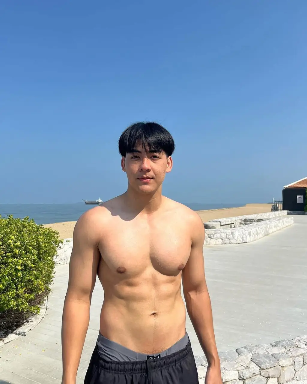 ถอดโชว์เรือนร่าง 2978