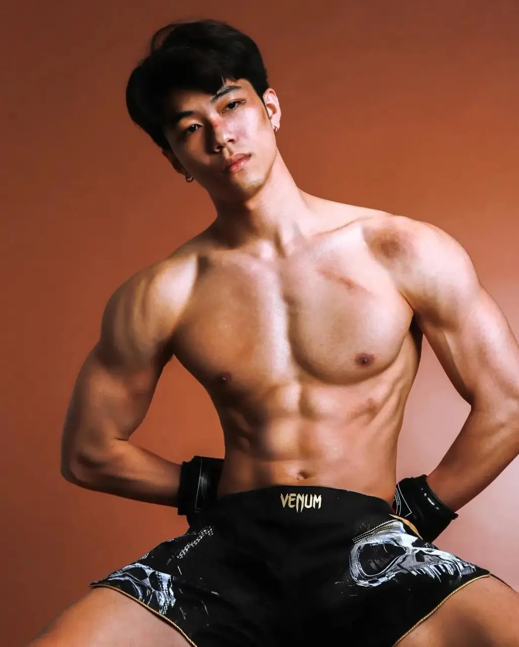 อวดหุ่นเทพ