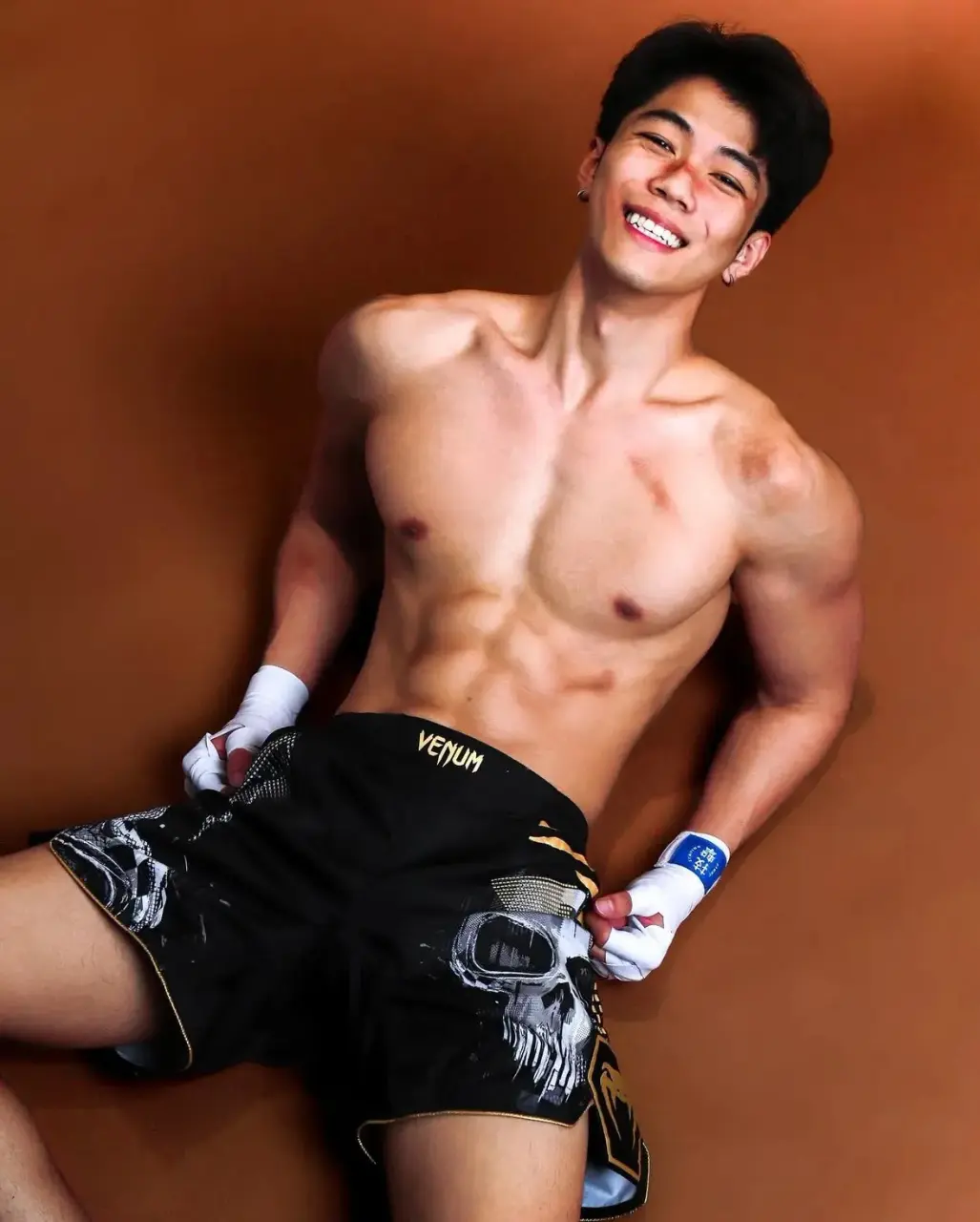 อวดหุ่นเทพ