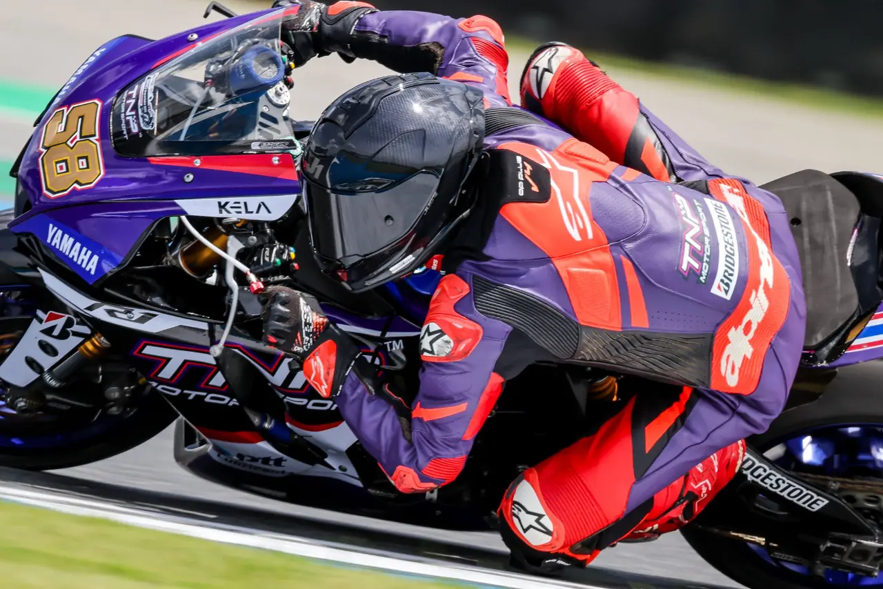 Actor & Racer：Ohm Pawat