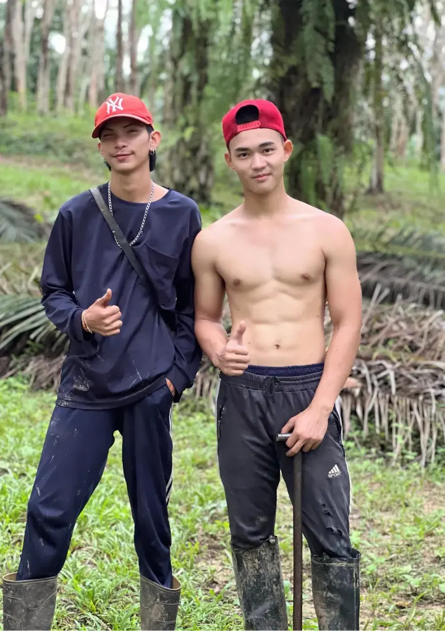 หนุ่มใต้ทั้ง &hearts;️