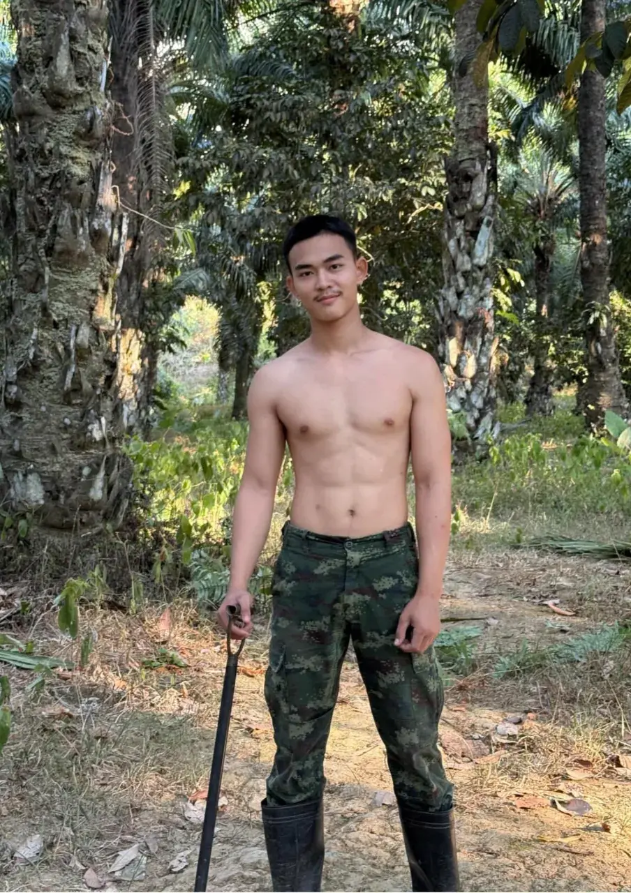 หนุ่มใต้ทั้ง &hearts;️