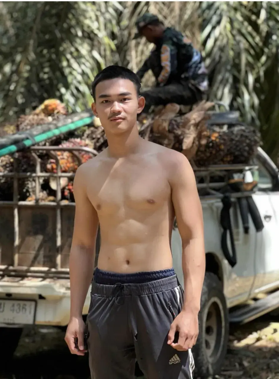 หนุ่มใต้ทั้ง &hearts;️