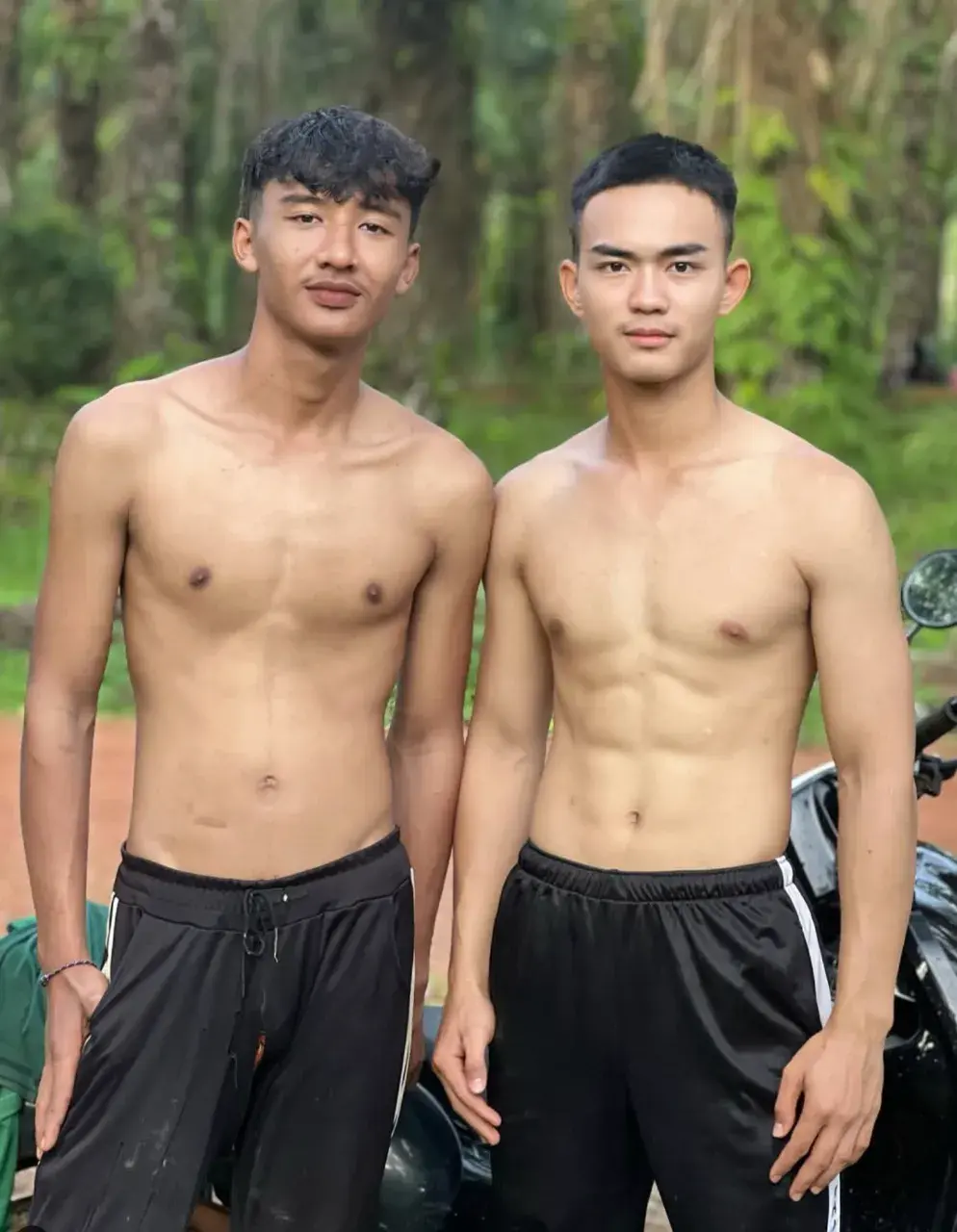 หนุ่มใต้ทั้ง &hearts;️
