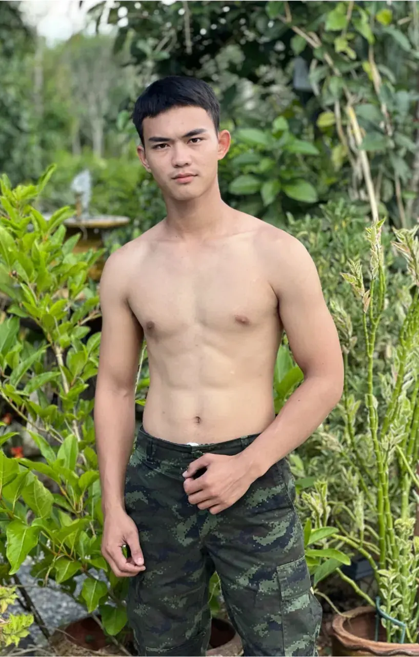หนุ่มใต้ทั้ง &hearts;️