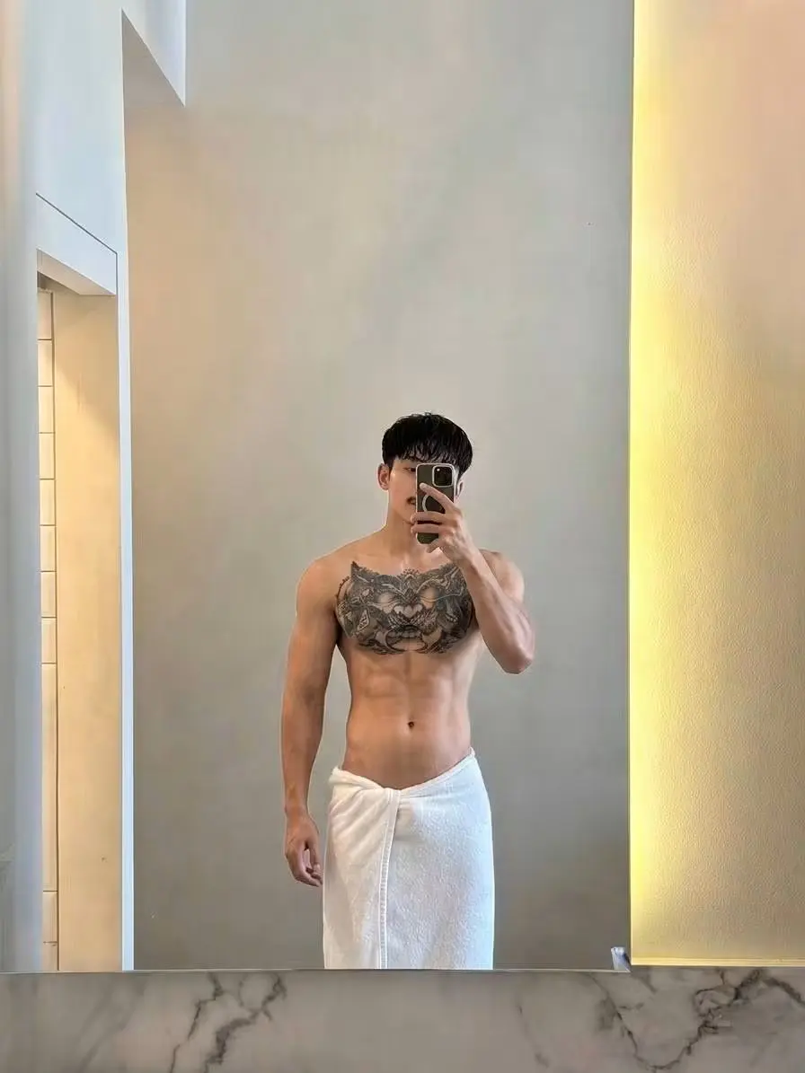หล่อ ดีต่อ &hearts;️