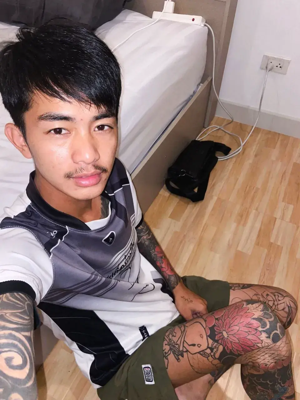 หลงผู้(ตัวลาย) &hearts;️