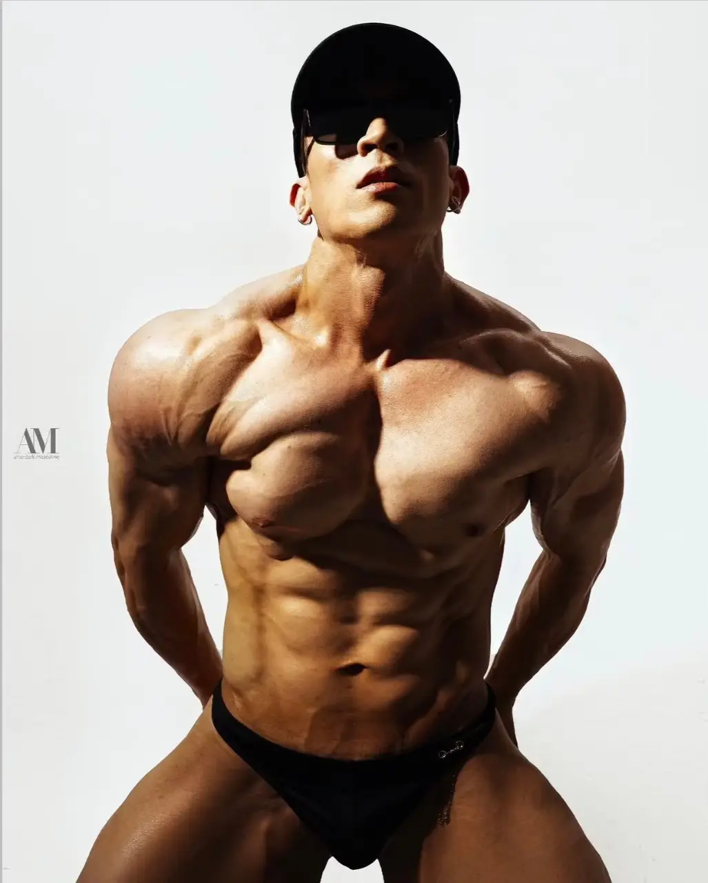 Cool guy : Ho&agrave;ng Huy