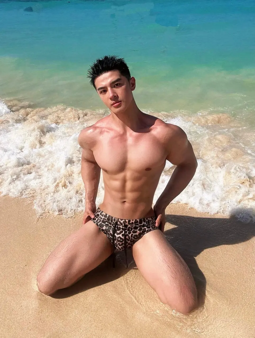 Cool guy : 懿杰
