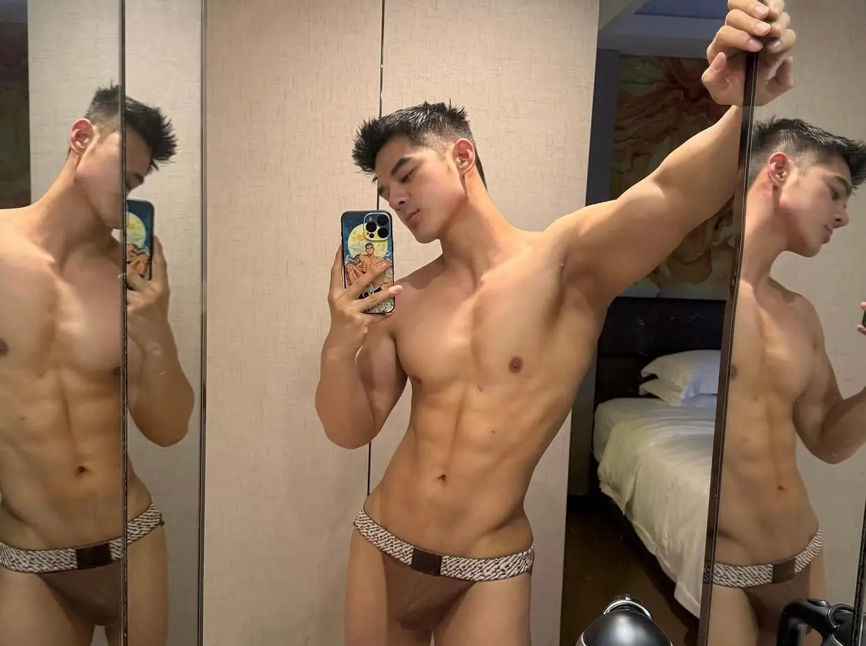 Cool guy : 懿杰