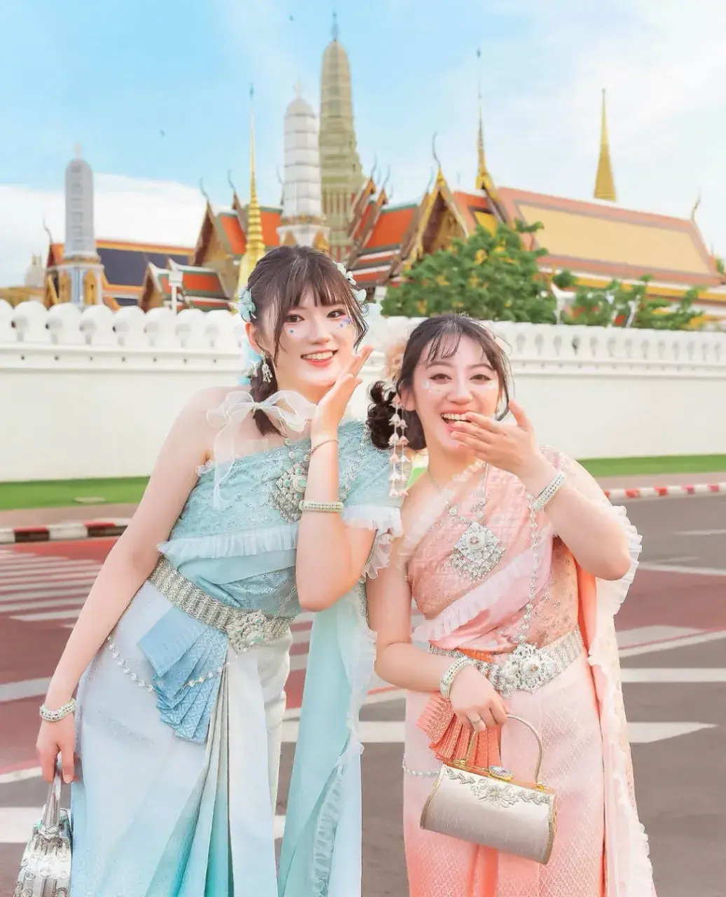 THAILAND 🇹🇭 | THAI TRADITIONAL COSTUME