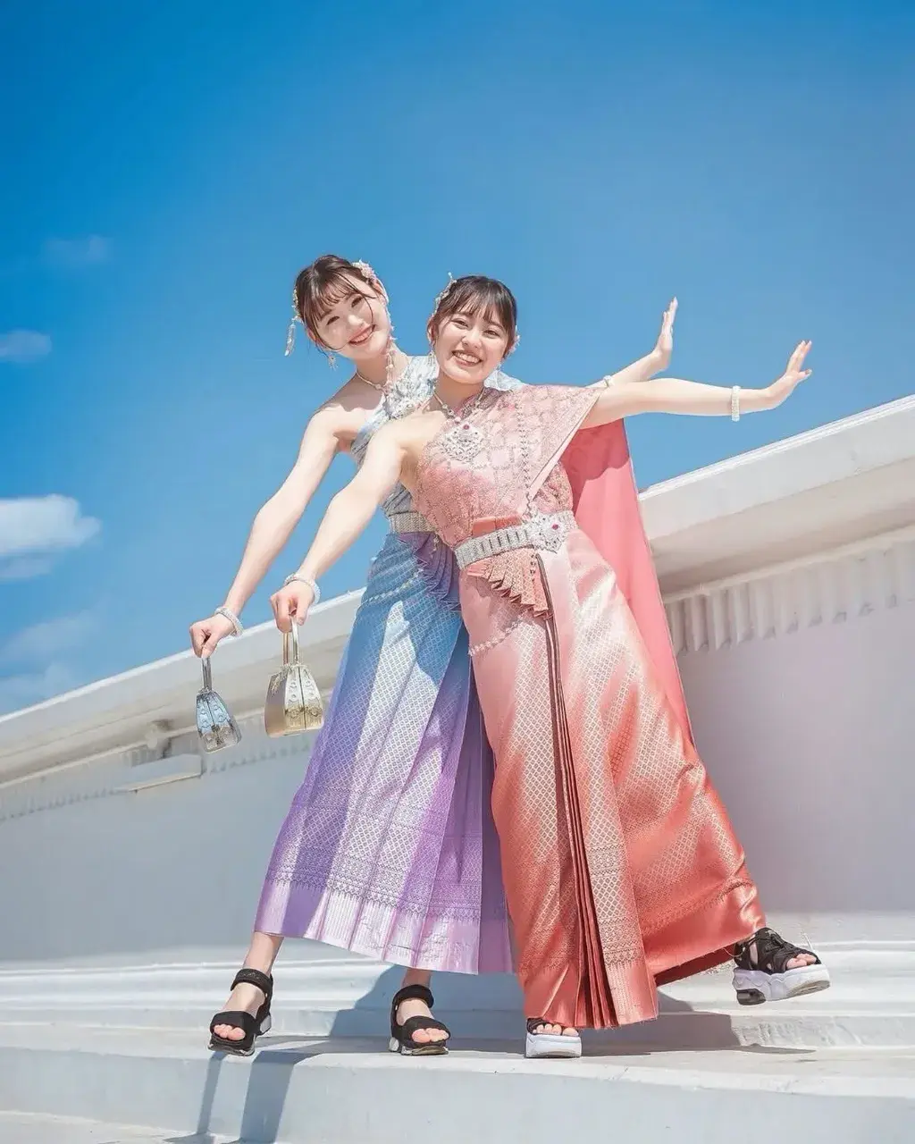 THAILAND 🇹🇭 | THAI TRADITIONAL COSTUME