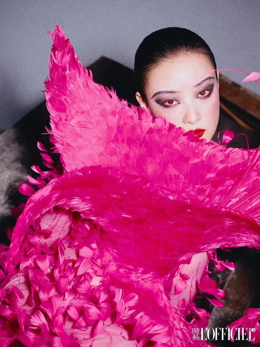 NiNi @ L&rsquo;OFFICIEL China September 2026