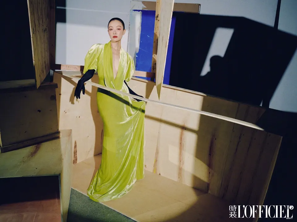 NiNi @ L&rsquo;OFFICIEL China September 2026