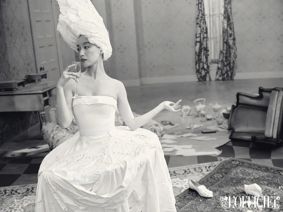 NiNi @ L&rsquo;OFFICIEL China September 2026