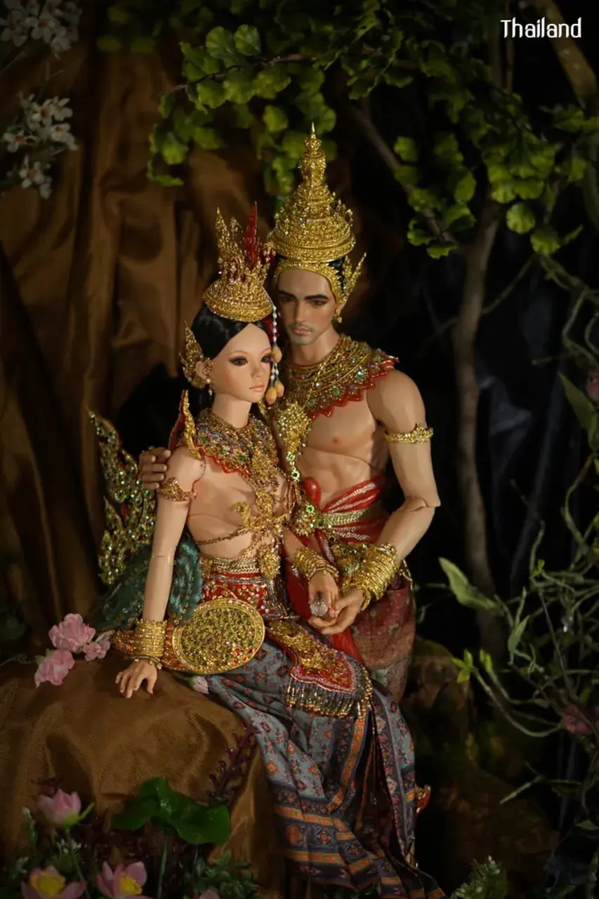 Thai Dolls: Unarut and Kinnaree 🇹🇭