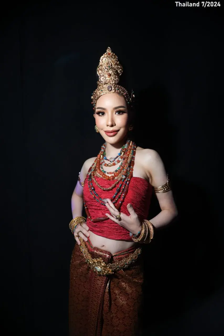 "Borankadee Devi Sithep" Thai Creative Costume 🇹🇭