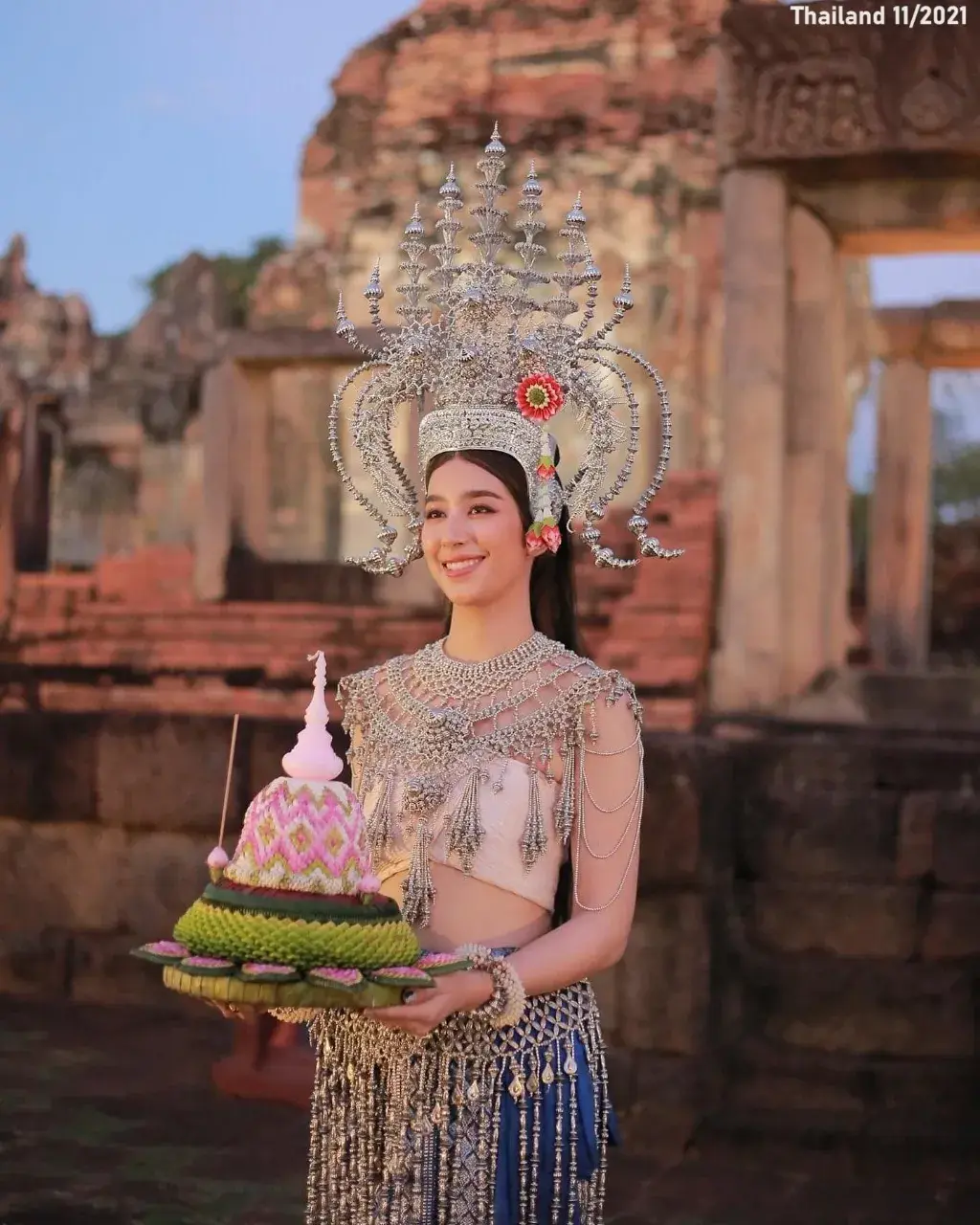 Mint Chalida in Apsara Thai National Costume 🇹🇭