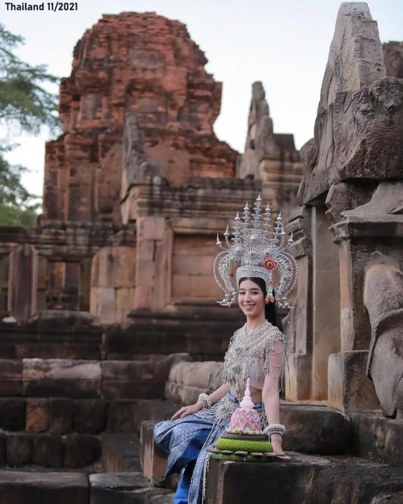 Mint Chalida in Apsara Thai National Costume 🇹🇭