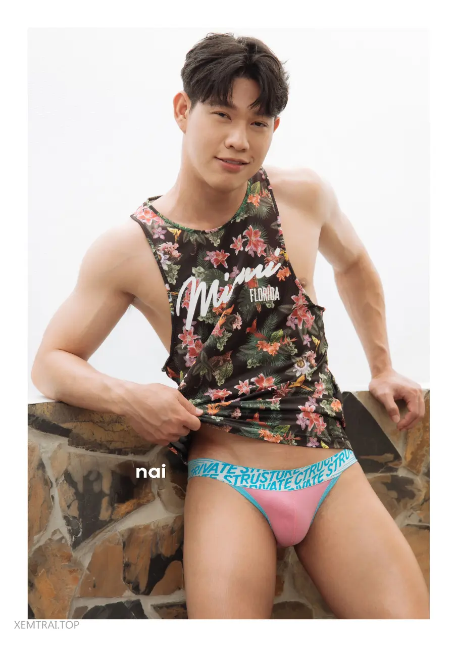 Photobook : NAI PHOTOBOOK 07 - PLATOO