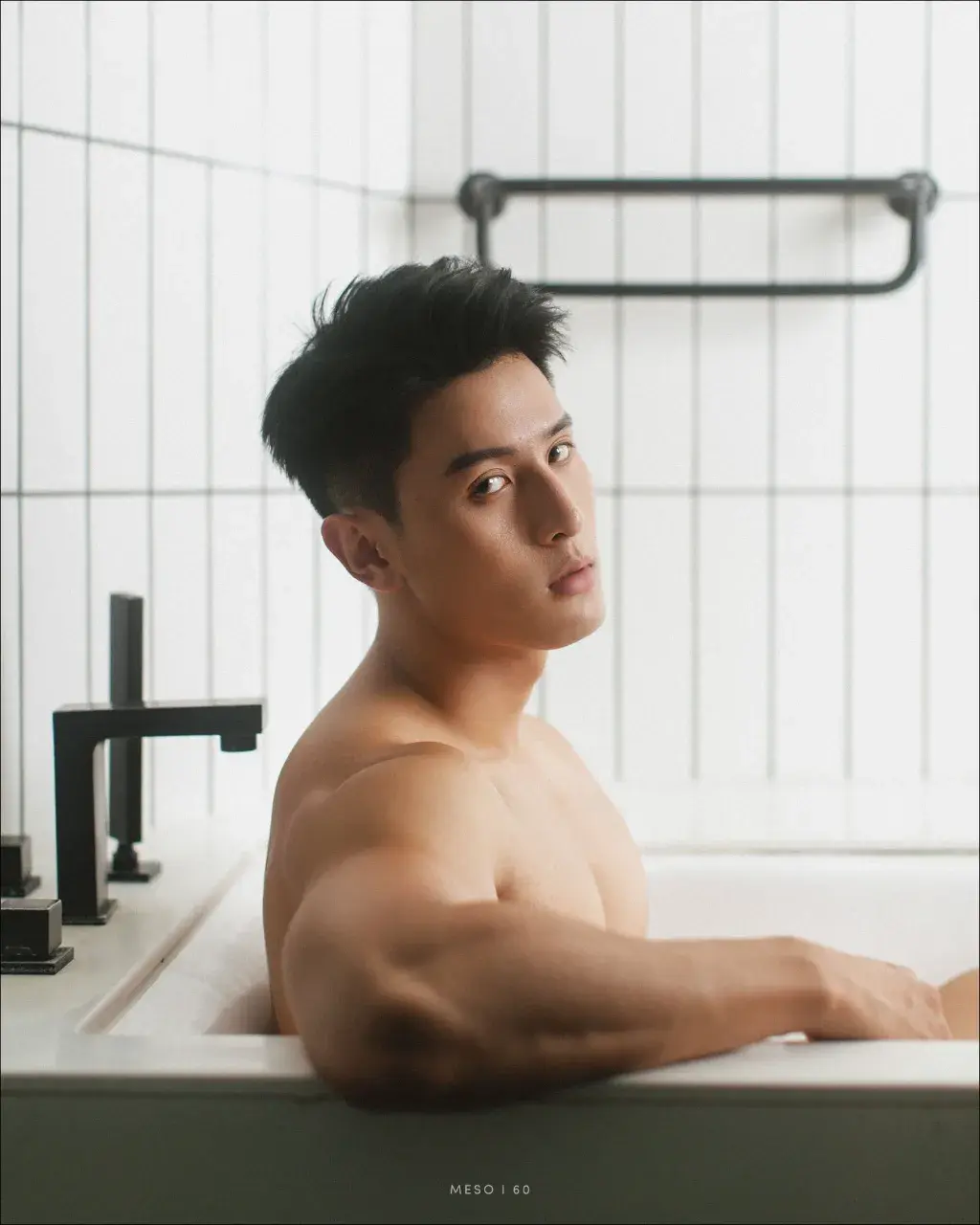 clipgayasian.com - MESO SNAPS ISSUE 02