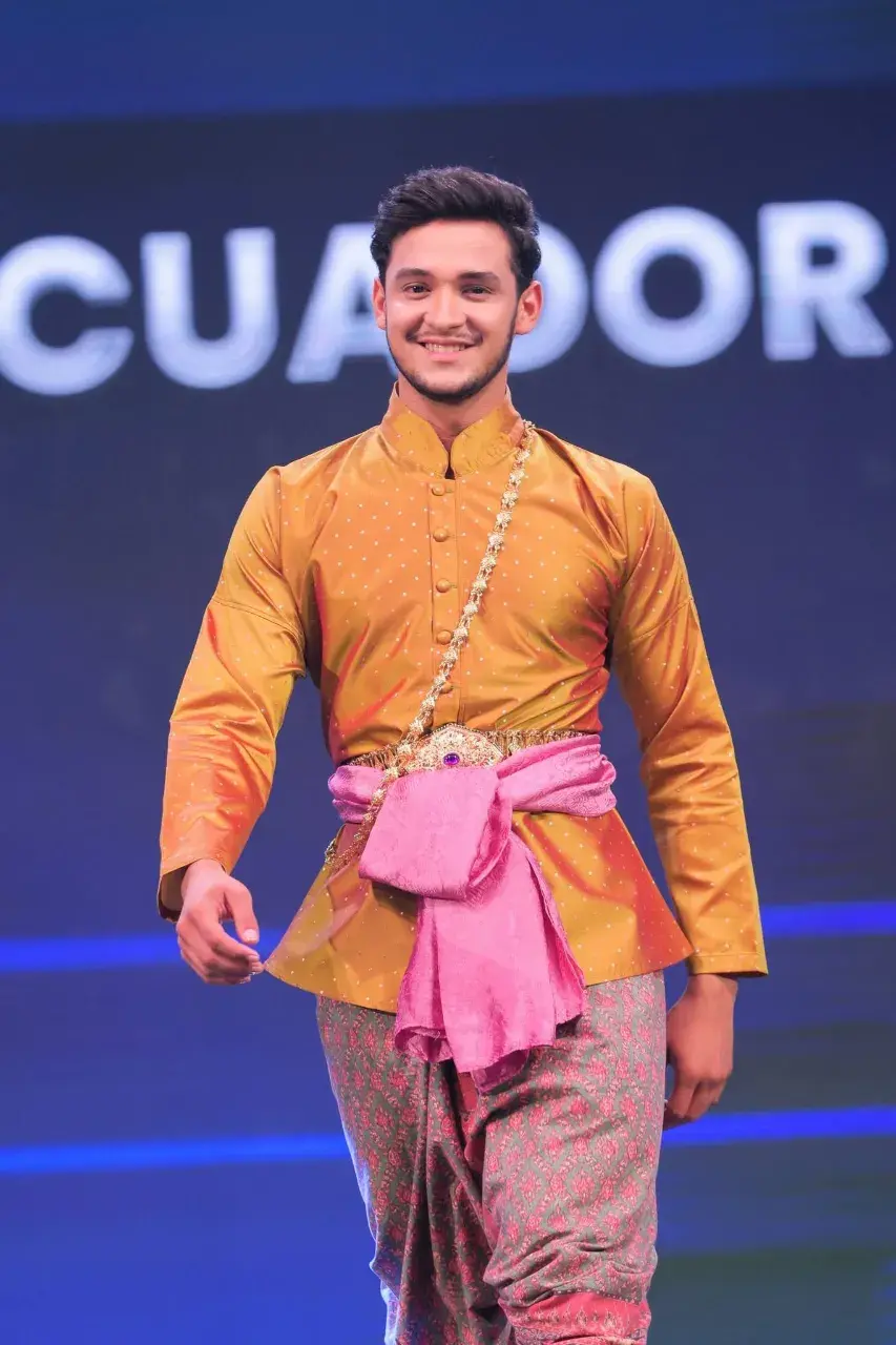 THAILAND 🇹🇭 | Thai Traditional attire for Men
