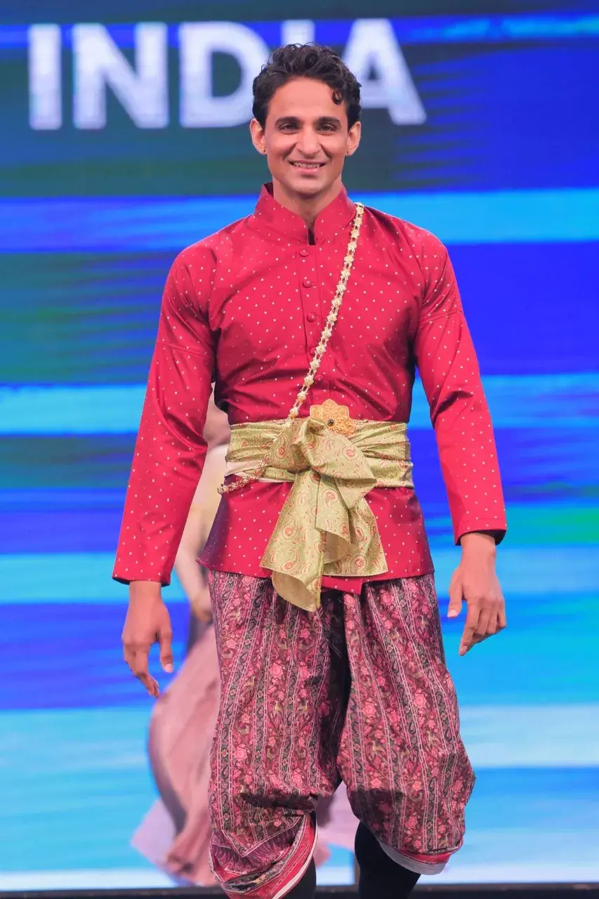 THAILAND 🇹🇭 | Thai Traditional attire for Men