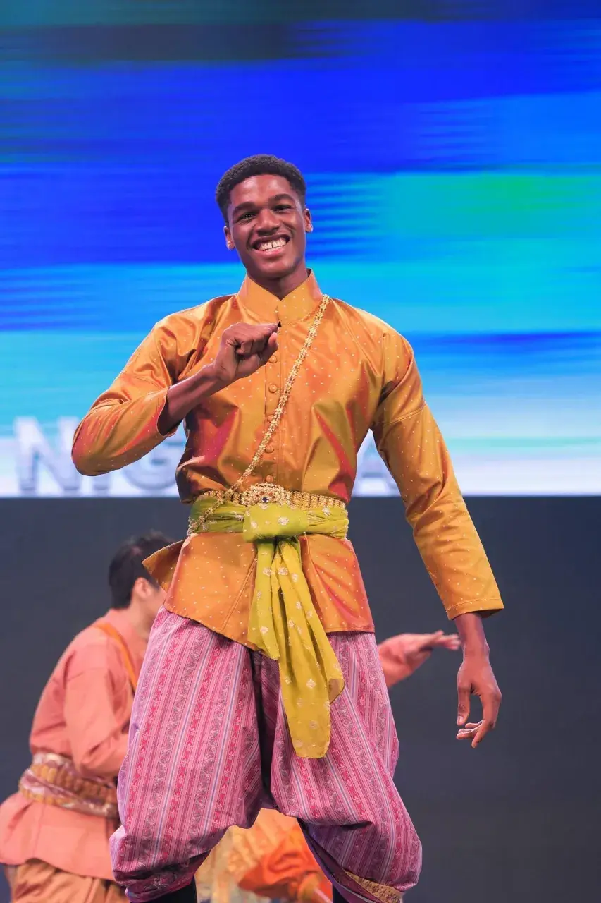 THAILAND 🇹🇭 | Thai Traditional attire for Men