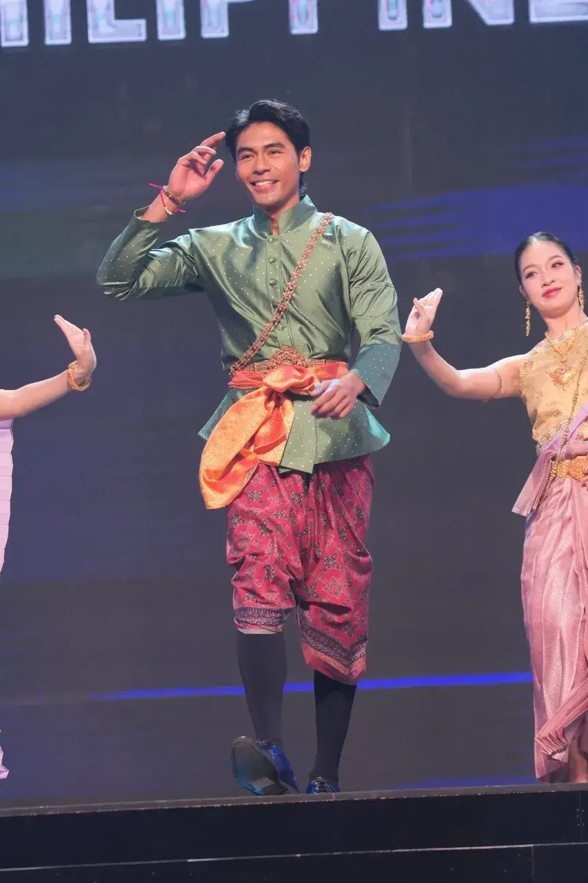 THAILAND 🇹🇭 | Thai Traditional attire for Men