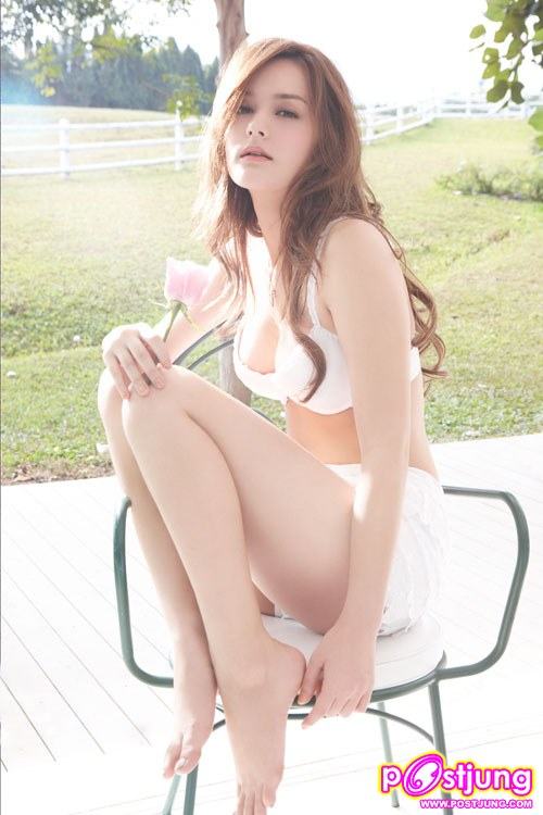 ภาพตัวอย่างจากนิตยสาร MIX ฉบับที่ 27 ประจำเดือน กุมภาพันธ์