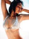 สาว ๆ ในชุดว่ายน้ำ