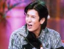 หล่อ