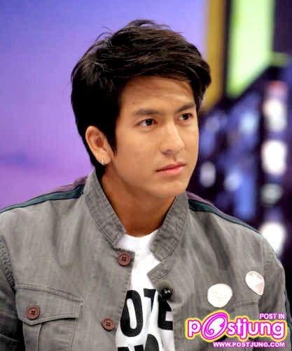 หล่อ