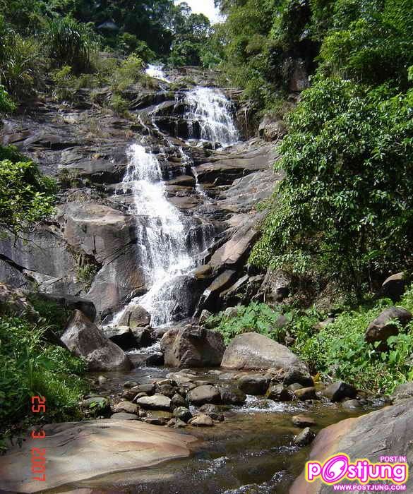 น้ำตก กะช่อง