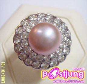 สีชมพู