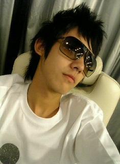เขาคือ กวากวา (รวมภาพหนุ่ม กวากวา)