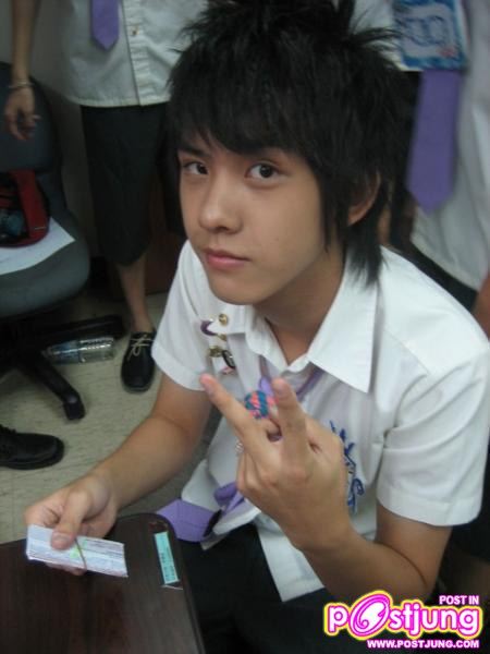เขาคือ กวากวา (รวมภาพหนุ่ม กวากวา)