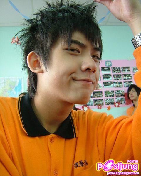 เขาคือ กวากวา (รวมภาพหนุ่ม กวากวา)
