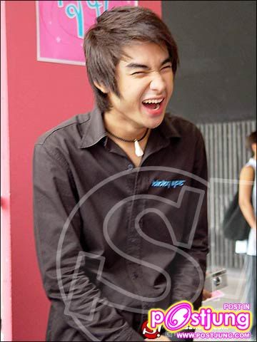 อาลัย..BIG D2B.. บอยแบนด์หนุ่มหล่อ..*-*