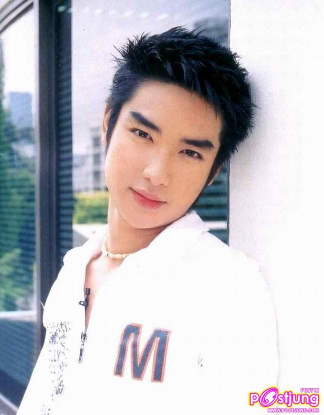 อาลัย..BIG D2B.. บอยแบนด์หนุ่มหล่อ..*-*