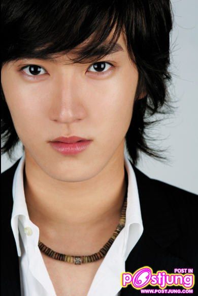 CHOI SIOWN _เจ้าชายเห่ง_ SUJU^_^